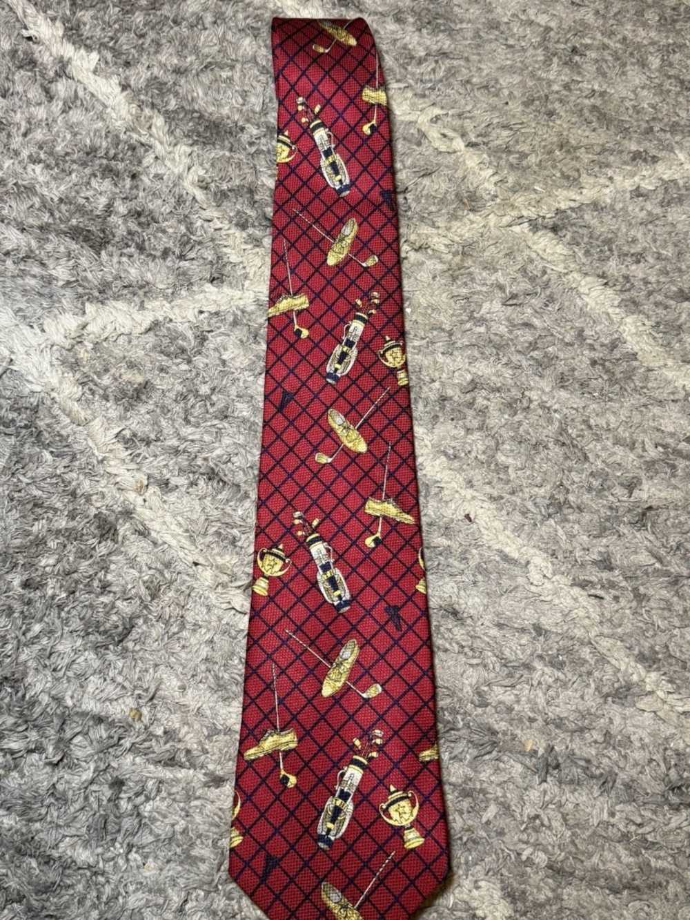 Tommy Hilfiger Silk Golf Theme Necktie Red Checkered Pattern Clubs Shoes Men’s